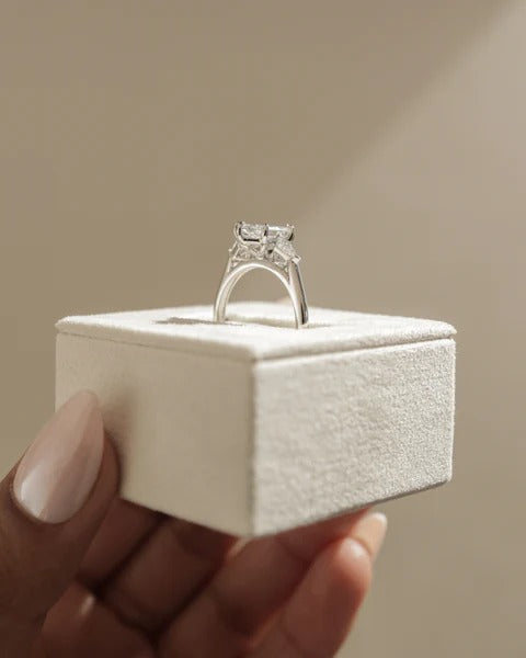 Hexagon and kite step cut diamonds seen from the side
