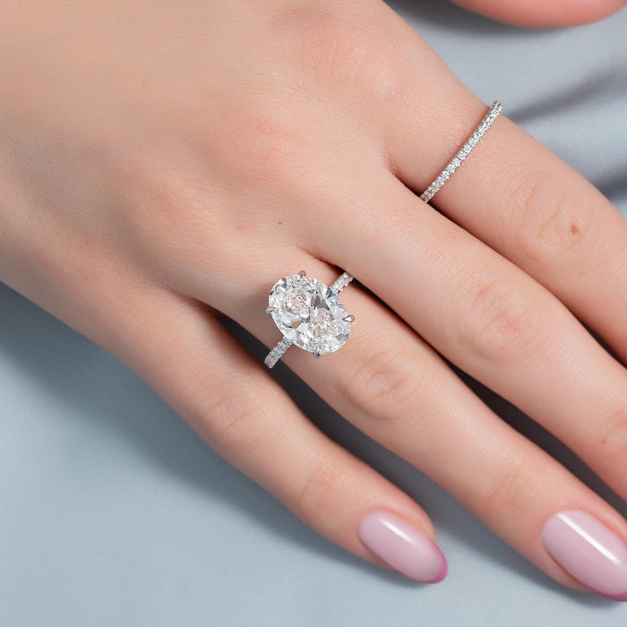 Oval Cut Moissanite Pavé Solitaire Engagement Ring in 14K White Gold — Mapple Gems