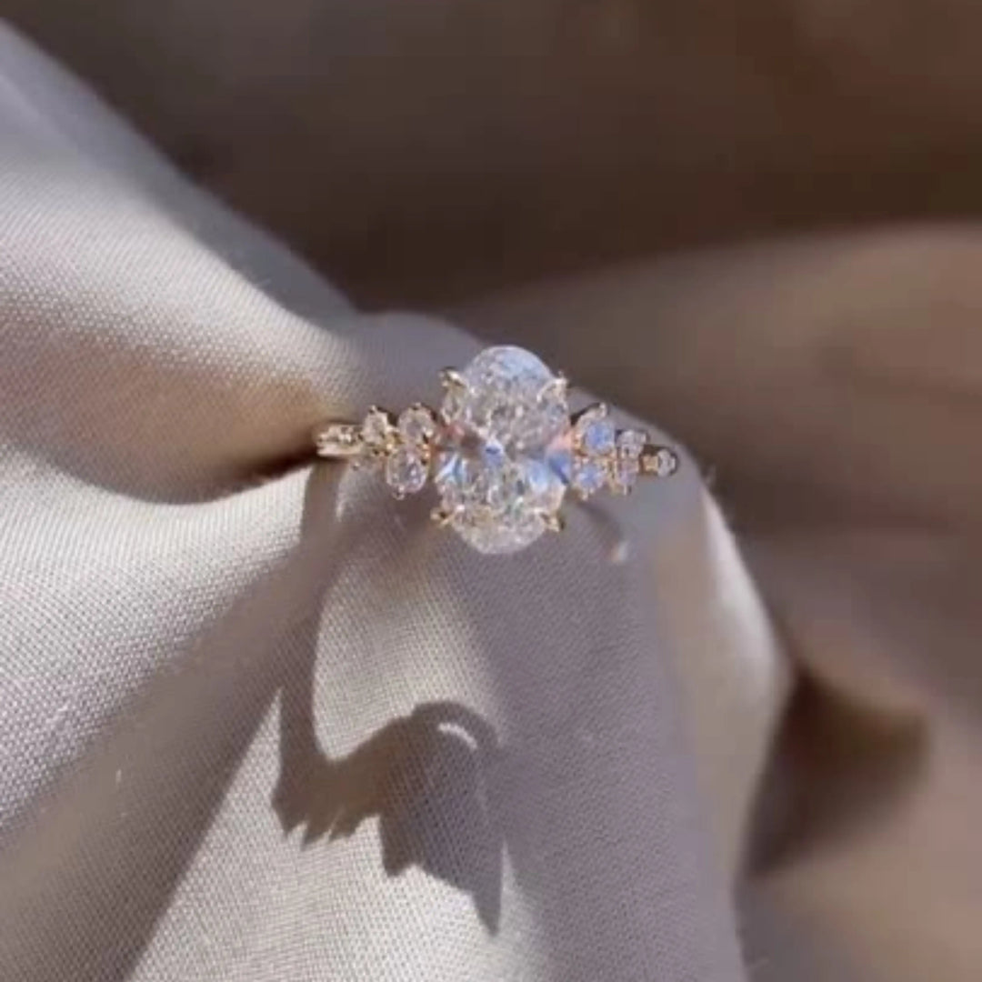 Art Deco Oval Cut Moissanite Cluster Engagement Ring Solitaire Style 18K Gold Unique Wedding Ring