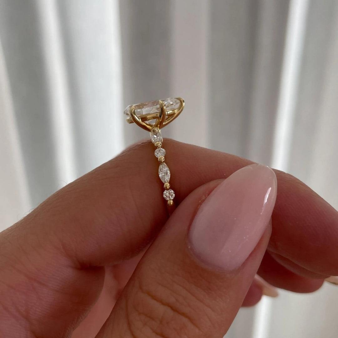 Pear Moissanite & Diamond Pave Engagement Ring | 14K Gold Teardrop Wedding & Promise Ring for Women