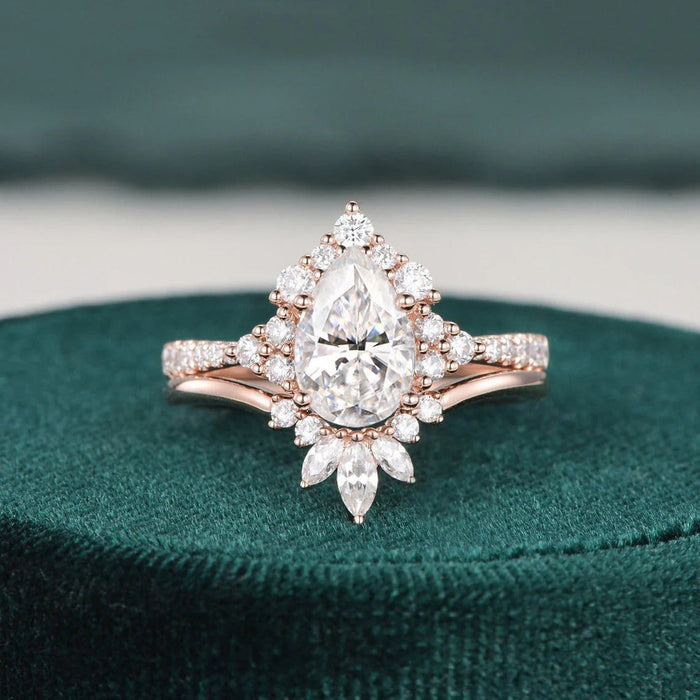 1.50 CT Pear Cut Cluster Moissanite Bridal Ring Set Mapple Gems
