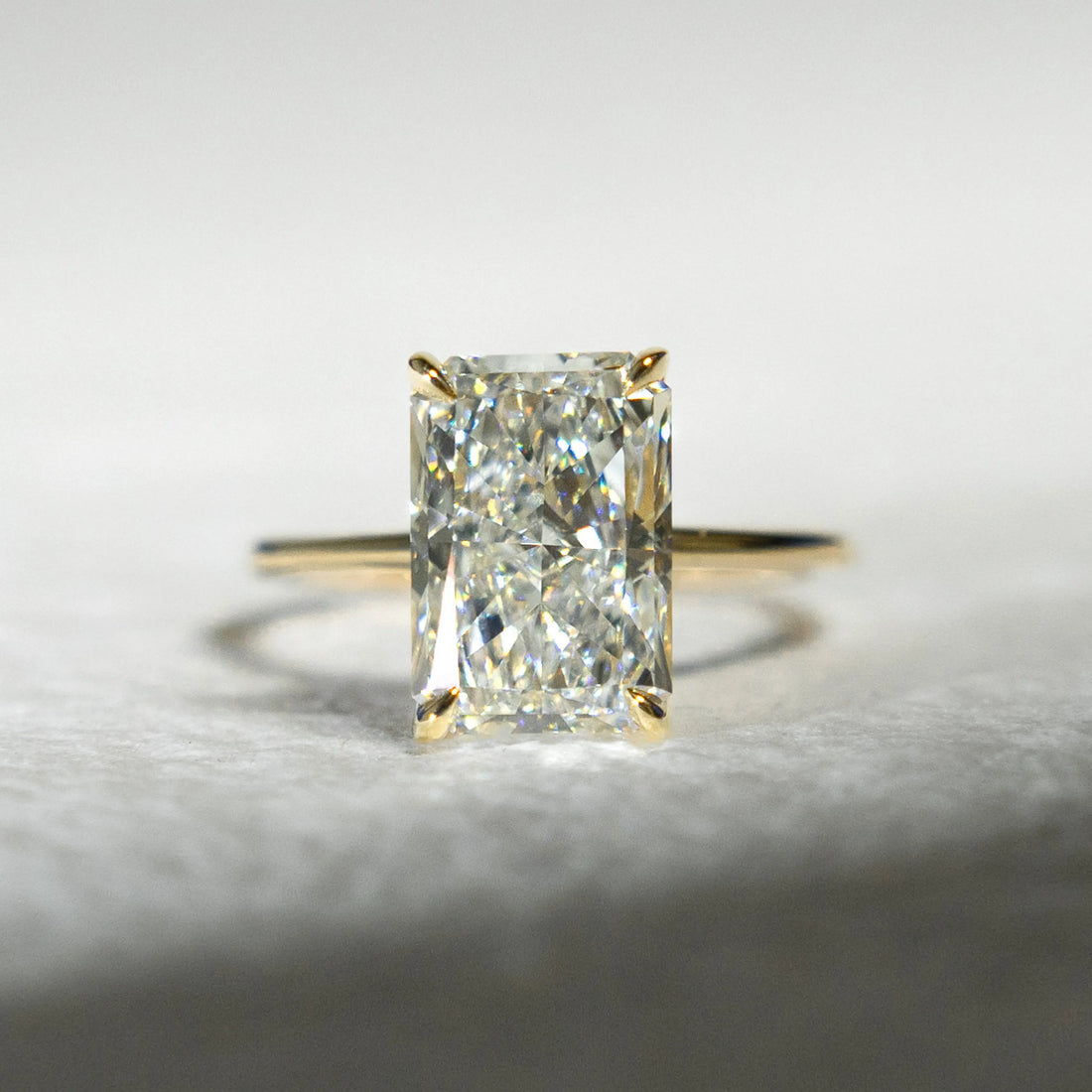 Radiant Cut Tulip Setting Engagement Ring – 14K Gold Cathedral Solitaire Ring