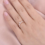 Load image into Gallery viewer, 0.40CTW Round Brilliant &amp; Pear Cut Curved Vintage Style Wedding Band Mapple Gems
