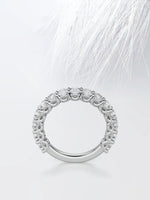Load image into Gallery viewer, Round Cut Moissanite Scallop Diamond Wedding Band for Women Mapple Gems
