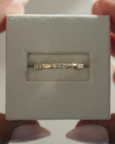 Clustered pave diamond wedding band
