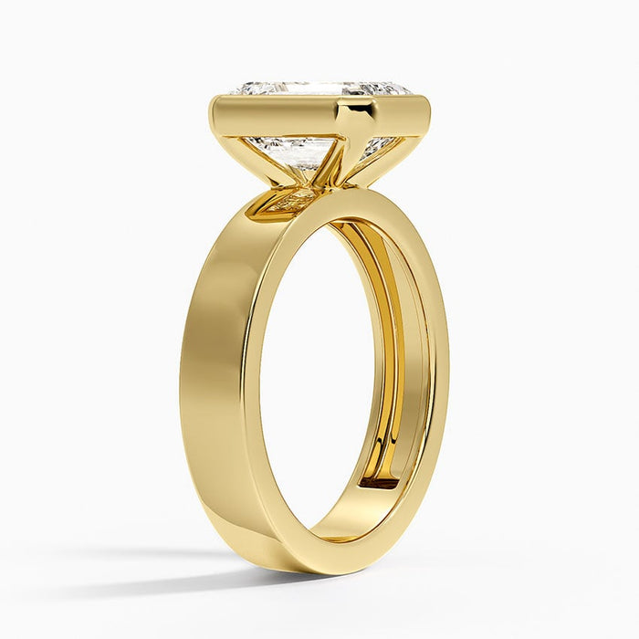 Side profile showing the full bezel rim and wide flat shank