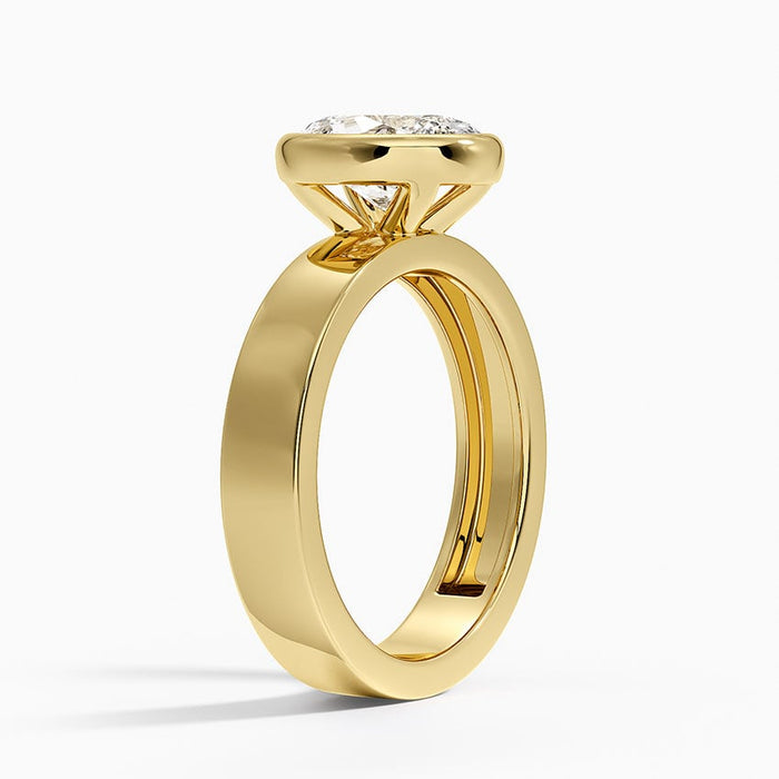 Side view showing the low bezel flowing into the 4mm shank