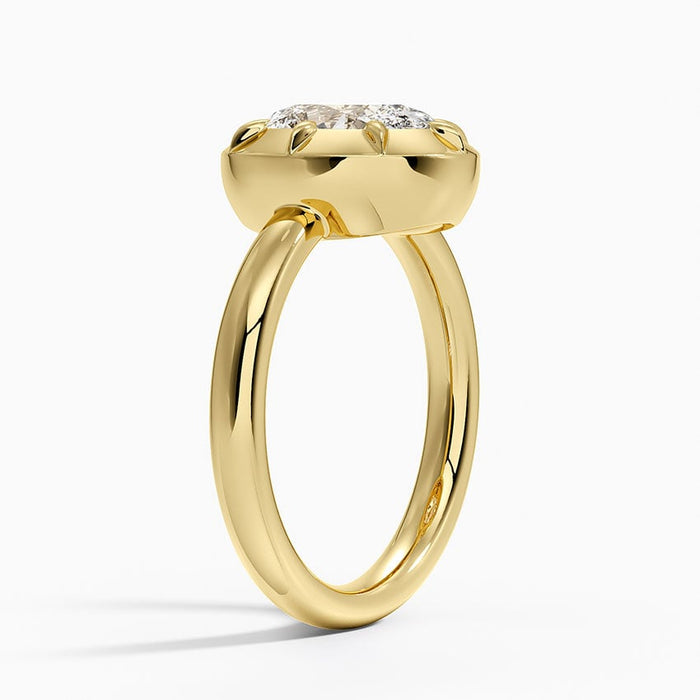 Side view showing the domed metal halo and split shank