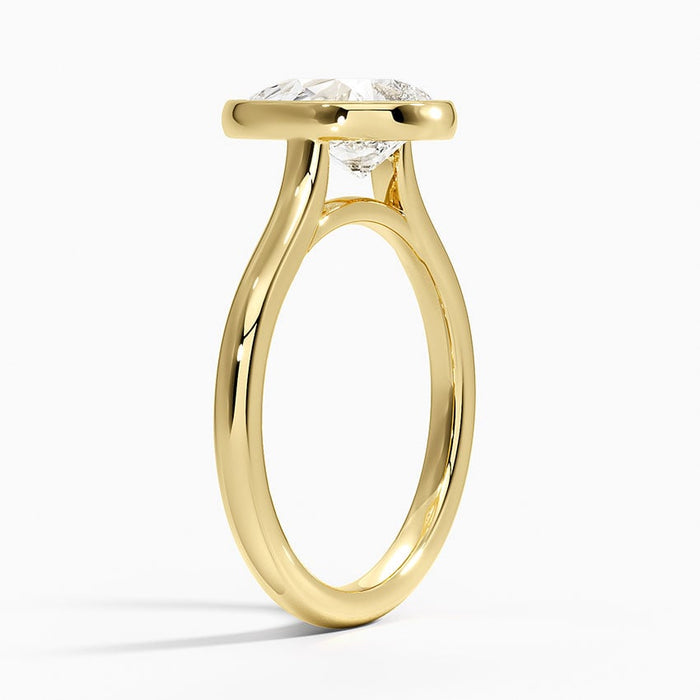 Side view showing how low the bezel sits against the finger