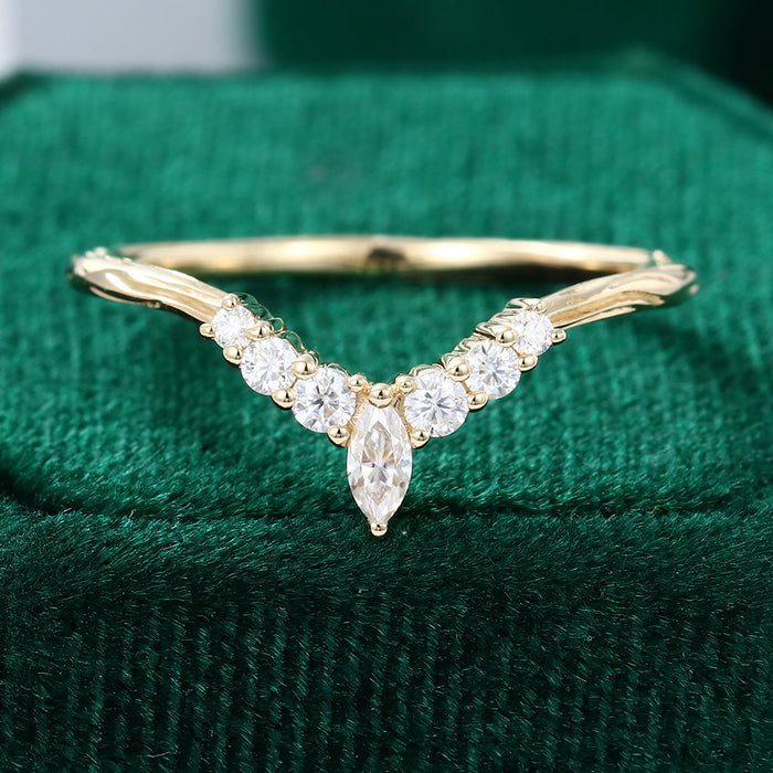 Round and Marquise moissanite twisted branch v curved wedding band, front view in yellow gold